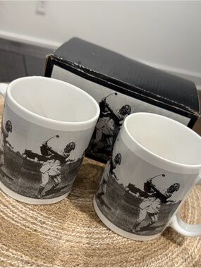 Vintage Golf-Themed Gift Box Set 2 Ceramic Mugs Set Dillards Black and White New